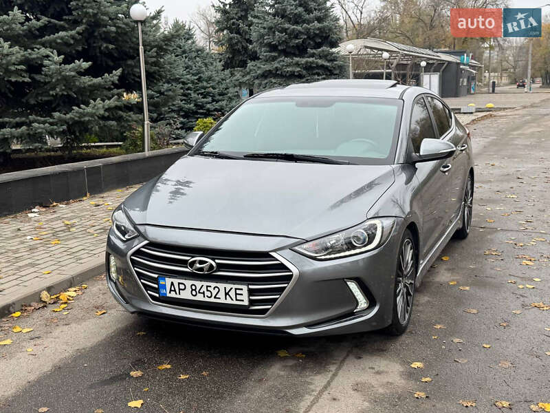 Седан Hyundai Elantra 2017 в Запорожье