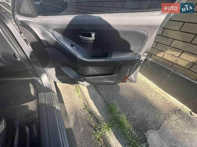 Седан Hyundai Elantra 2008 в Харькове