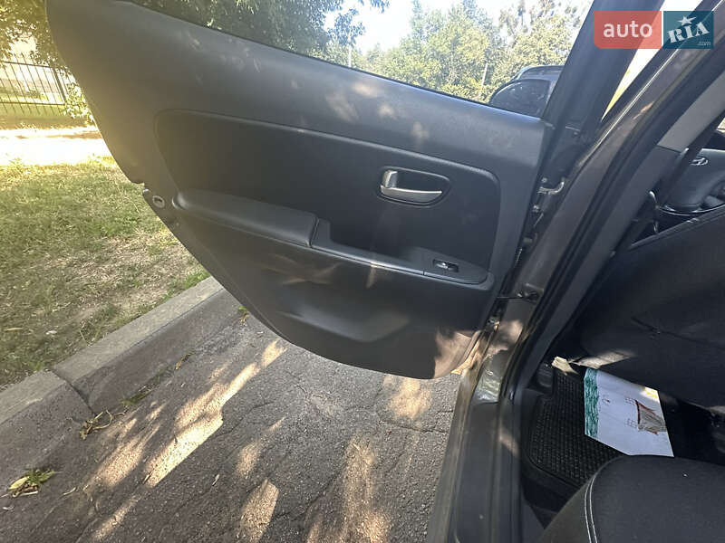 Седан Hyundai Elantra 2008 в Харькове