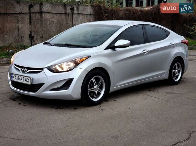 Седан Hyundai Elantra 2015 в Запоріжжі фото Седан Hyundai Elantra 2015 в Запоріжжі