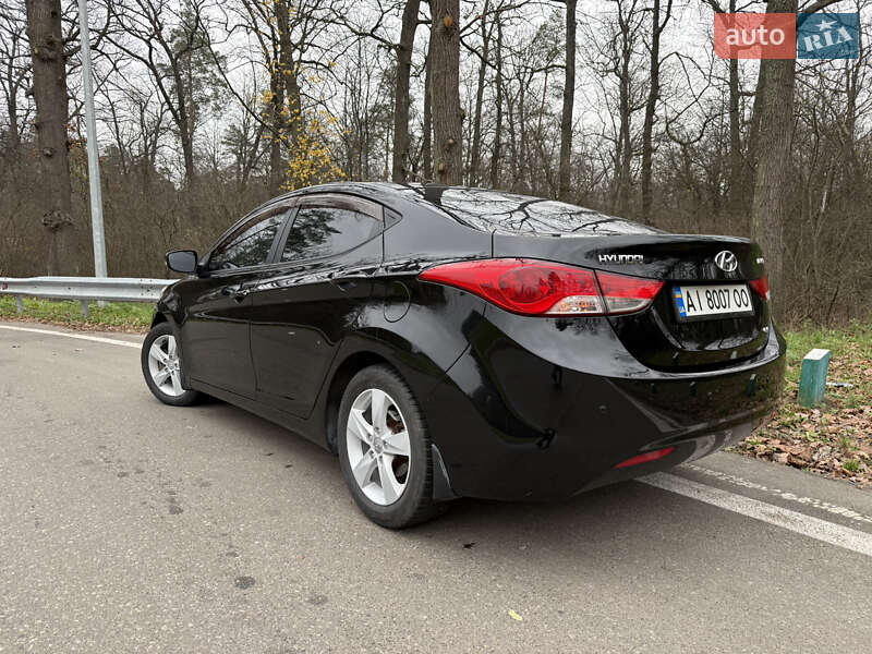 Седан Hyundai Elantra 2013 в Киеве фото 2 Седан Hyundai Elantra 2013 в Киеве