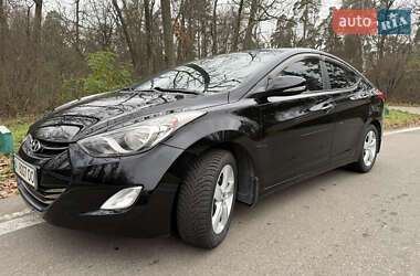Седан Hyundai Elantra 2013 в Киеве