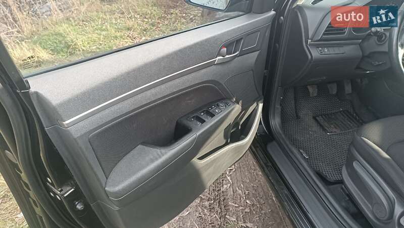 Седан Hyundai Elantra 2020 в Харькове фото 15 Седан Hyundai Elantra 2020 в Харькове