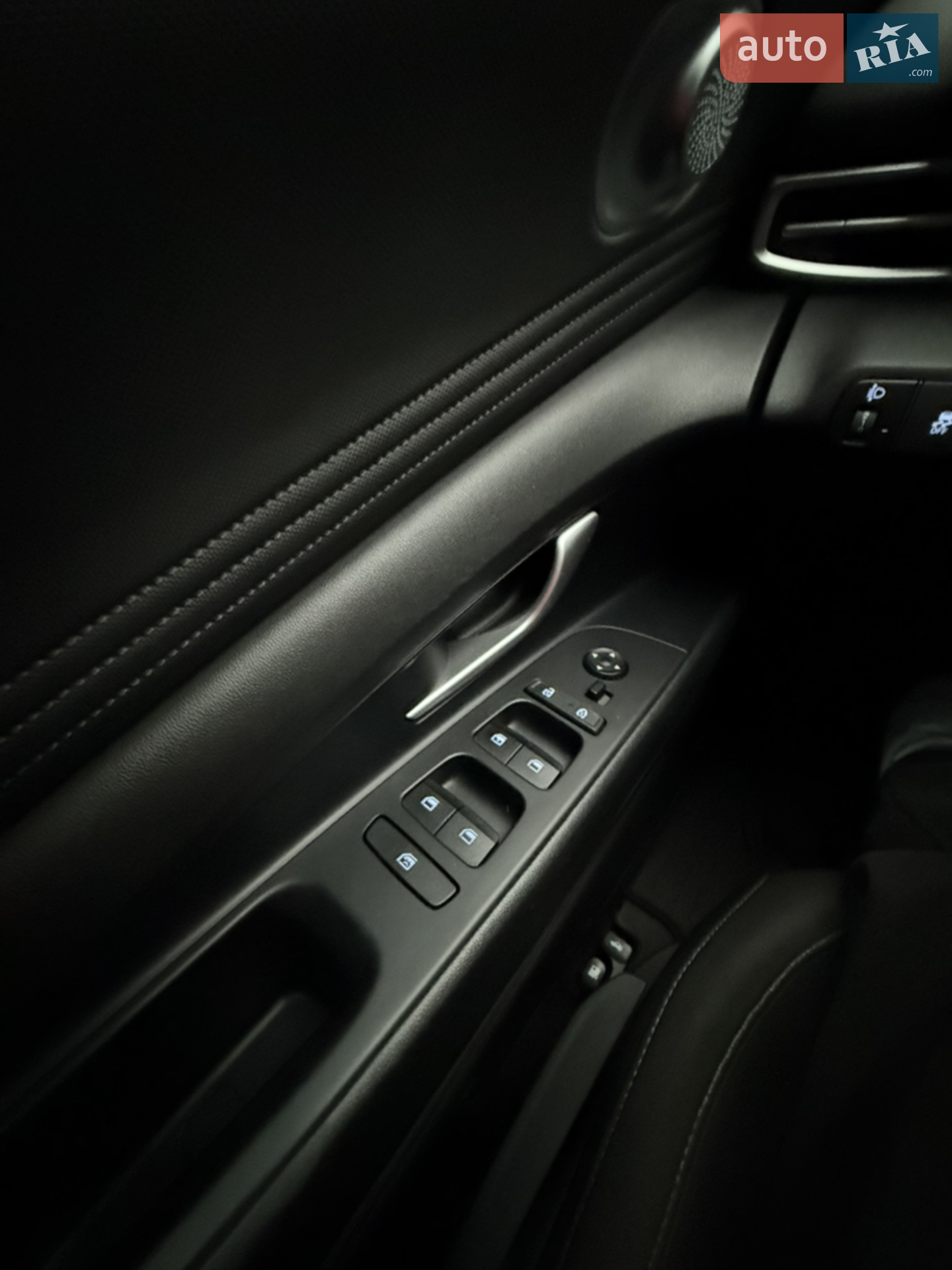 2021 Hyundai Elantra - мініатюра 11
