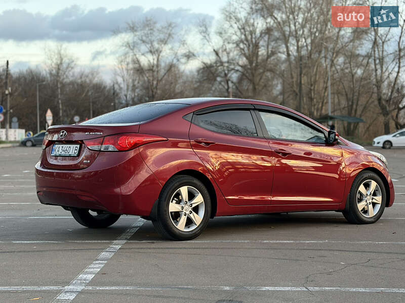 Седан Hyundai Elantra 2012 в Киеве фото 5 Седан Hyundai Elantra 2012 в Киеве