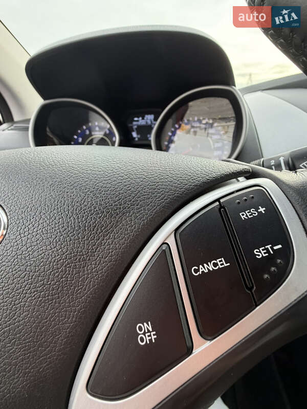 Седан Hyundai Elantra 2012 в Киеве фото 27 Седан Hyundai Elantra 2012 в Киеве