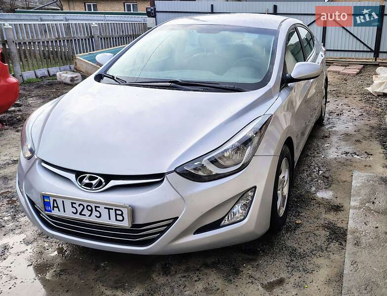 Седан Hyundai Elantra 2015 в Кагарлыке фото Седан Hyundai Elantra 2015 в Кагарлыке