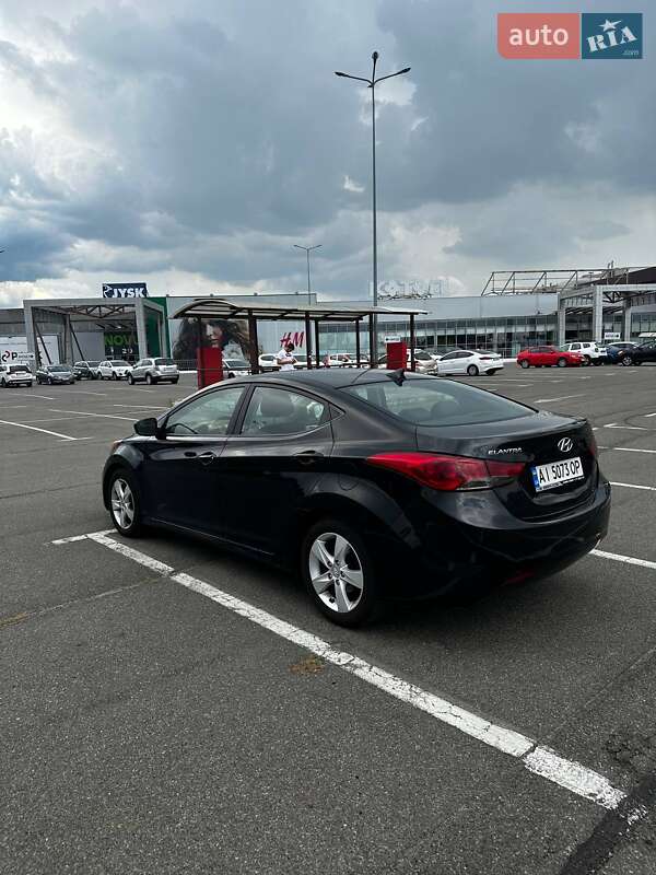 Седан Hyundai Elantra 2011 в Києві фото 11 Седан Hyundai Elantra 2011 в Києві