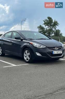 Седан Hyundai Elantra 2011 в Києві