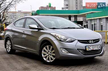 Седан Hyundai Elantra 2013 в Львове
