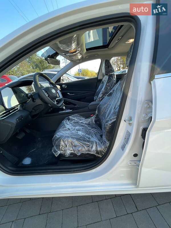 Седан Hyundai Elantra 2025 в Львове фото 11 Седан Hyundai Elantra 2025 в Львове