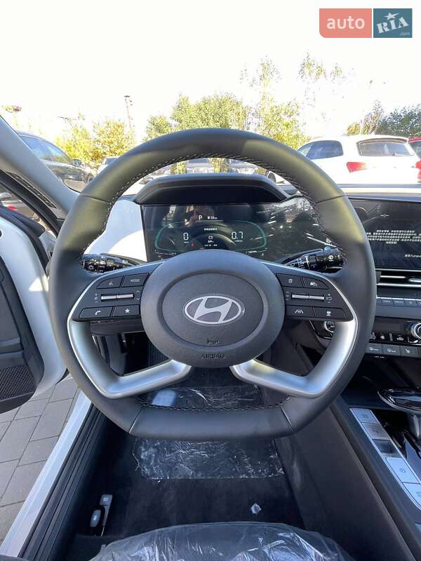 Седан Hyundai Elantra 2025 в Львове фото 15 Седан Hyundai Elantra 2025 в Львове