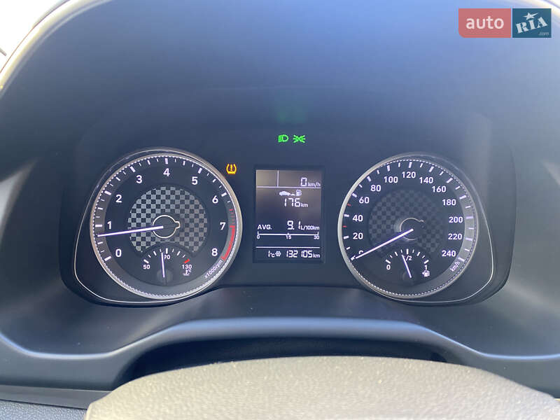 Седан Hyundai Elantra 2019 в Киеве