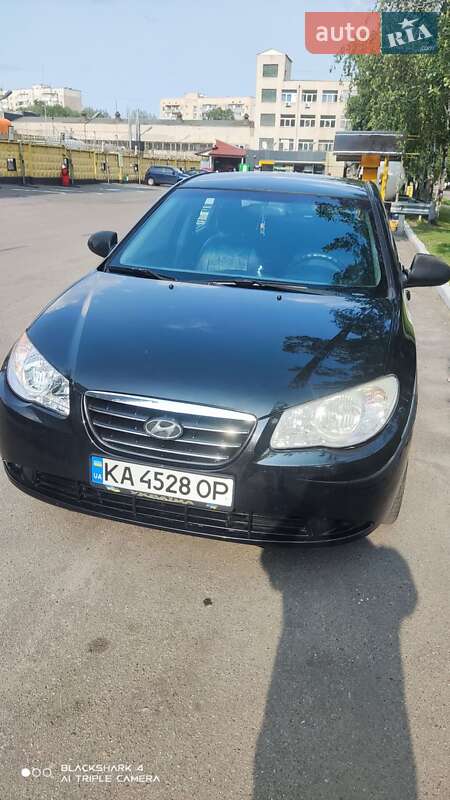Седан Hyundai Elantra 2007 в Києві