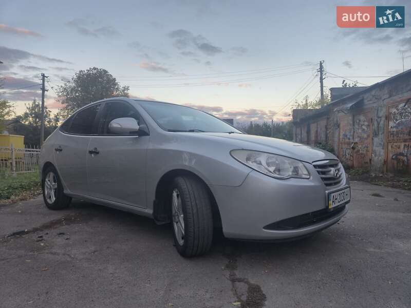 Седан Hyundai Elantra 2011 в Павлограде фото 3 Седан Hyundai Elantra 2011 в Павлограде