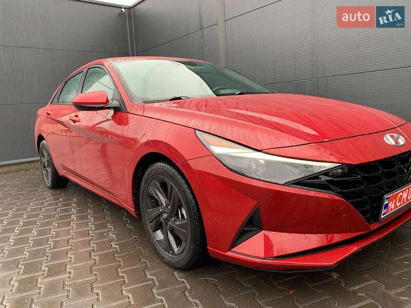 Седан Hyundai Elantra 2021 в Киеве