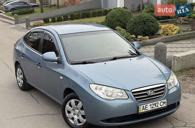 Седан Hyundai Elantra 2009 в Дніпрі