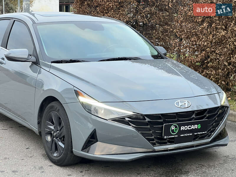 Седан Hyundai Elantra 2022 в Киеве