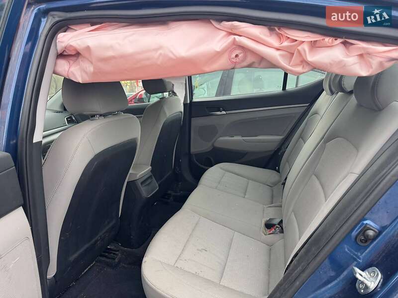 Седан Hyundai Elantra 2017 в Львові фото 11 Седан Hyundai Elantra 2017 в Львові