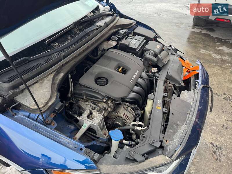 Седан Hyundai Elantra 2017 в Львові фото 15 Седан Hyundai Elantra 2017 в Львові