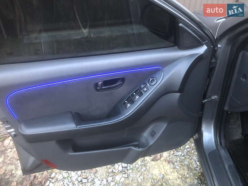 Седан Hyundai Elantra 2008 в Харькове