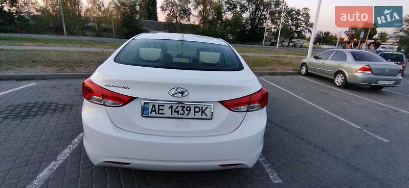 Седан Hyundai Elantra 2013 в Дніпрі фото 8 Седан Hyundai Elantra 2013 в Дніпрі
