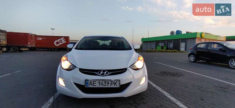 Седан Hyundai Elantra 2013 в Дніпрі фото 18 Седан Hyundai Elantra 2013 в Дніпрі