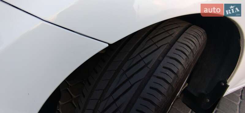 Седан Hyundai Elantra 2013 в Дніпрі фото 23 Седан Hyundai Elantra 2013 в Дніпрі