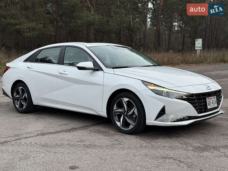 Седан Hyundai Elantra 2021 в Тараще