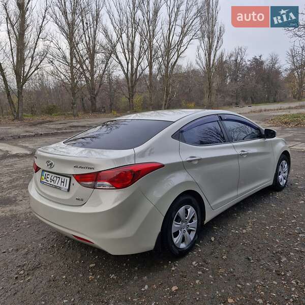 Седан Hyundai Elantra 2013 в Кривому Розі фото 2 Седан Hyundai Elantra 2013 в Кривому Розі