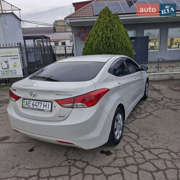 Седан Hyundai Elantra 2013 в Кривому Розі фото 4 Седан Hyundai Elantra 2013 в Кривому Розі