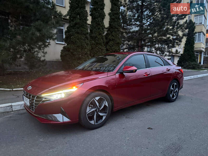 Седан Hyundai Elantra 2022 в Харькове