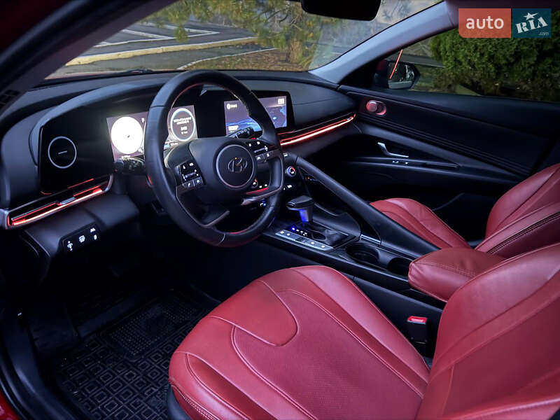 Седан Hyundai Elantra 2022 в Харькове