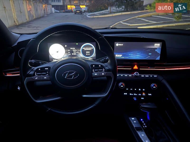 Седан Hyundai Elantra 2022 в Харькове