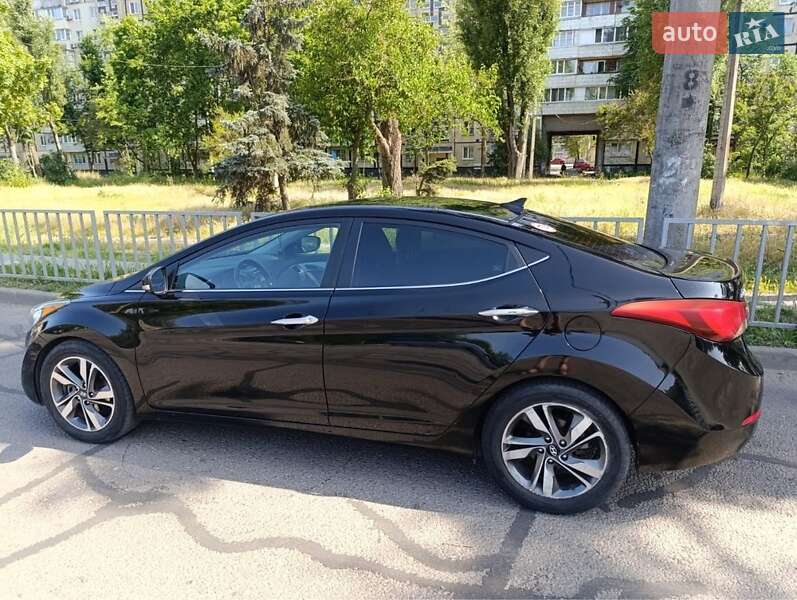 Седан Hyundai Elantra 2014 в Днепре фото 2 Седан Hyundai Elantra 2014 в Днепре