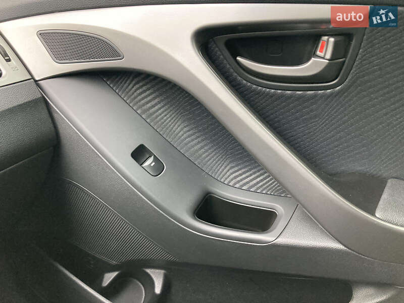 Седан Hyundai Elantra 2013 в Одесі фото 18 Седан Hyundai Elantra 2013 в Одесі