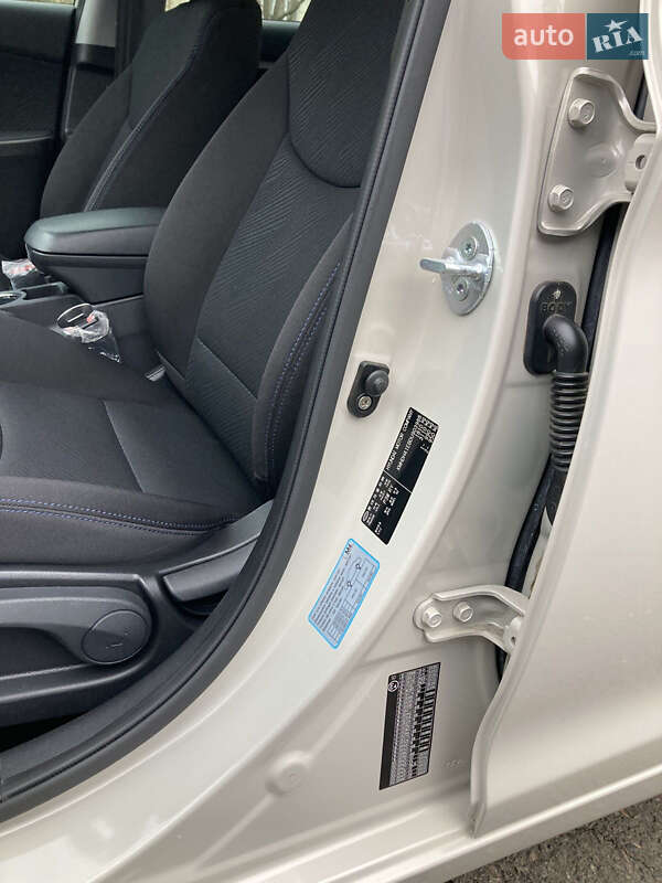 Седан Hyundai Elantra 2013 в Одесі фото 27 Седан Hyundai Elantra 2013 в Одесі