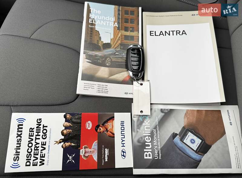 Седан Hyundai Elantra 2023 в Києві