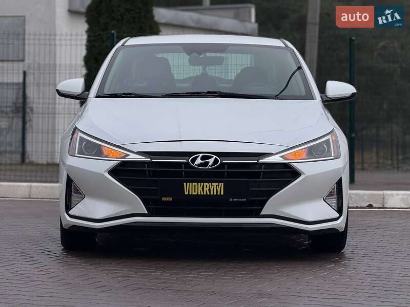 Седан Hyundai Elantra 2019 в Києві фото 2 Седан Hyundai Elantra 2019 в Києві