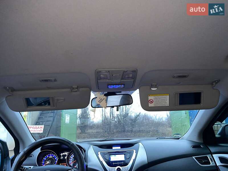 Седан Hyundai Elantra 2011 в Рівному фото 14 Седан Hyundai Elantra 2011 в Рівному