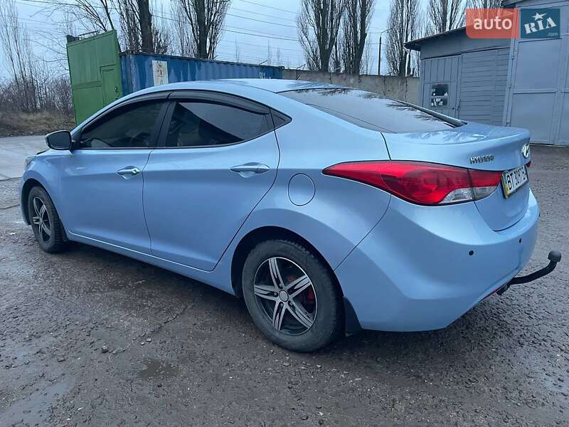 Седан Hyundai Elantra 2011 в Рівному фото 2 Седан Hyundai Elantra 2011 в Рівному
