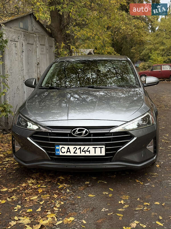 Седан Hyundai Elantra 2018 в Киеве фото 6 Седан Hyundai Elantra 2018 в Киеве