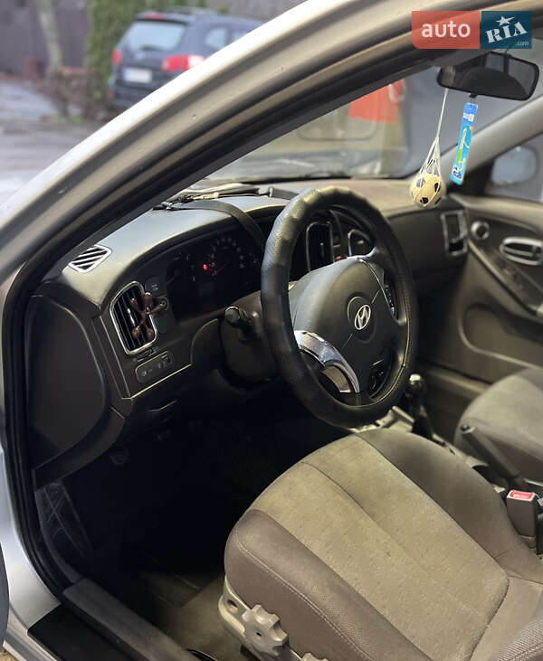 Седан Hyundai Elantra 2011 в Вінниці