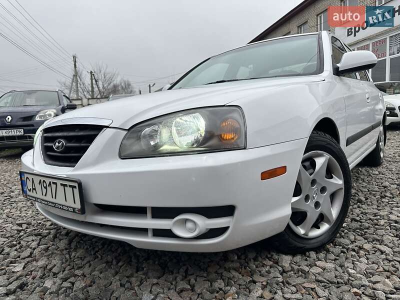Седан Hyundai Elantra 2004 в Смеле