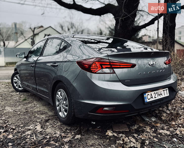Седан Hyundai Elantra 2018 в Киеве фото 10 Седан Hyundai Elantra 2018 в Киеве