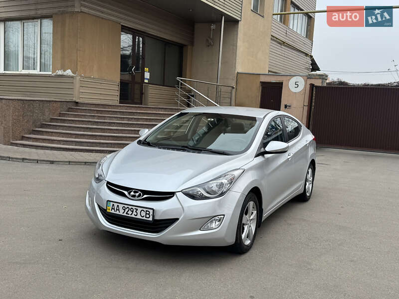 Hyundai Elantra 2012 Hyundai Elantra 2012