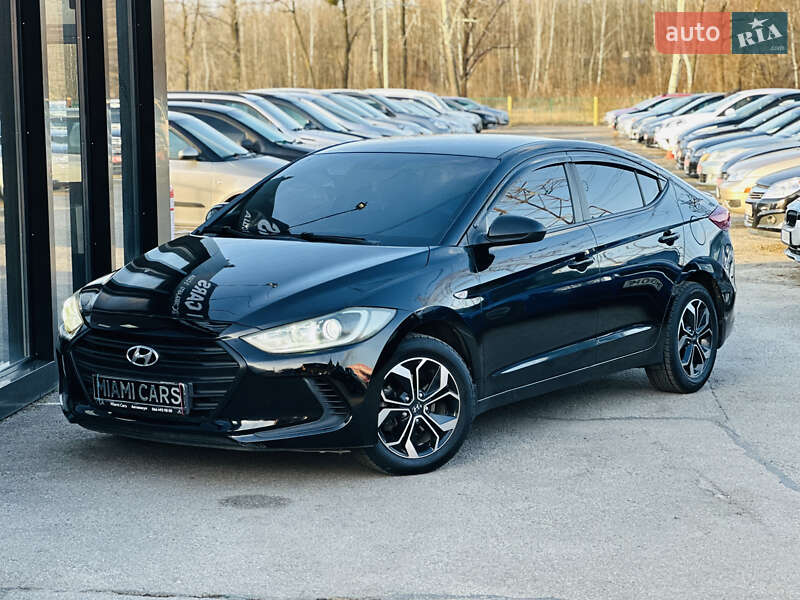 Hyundai Elantra 2018