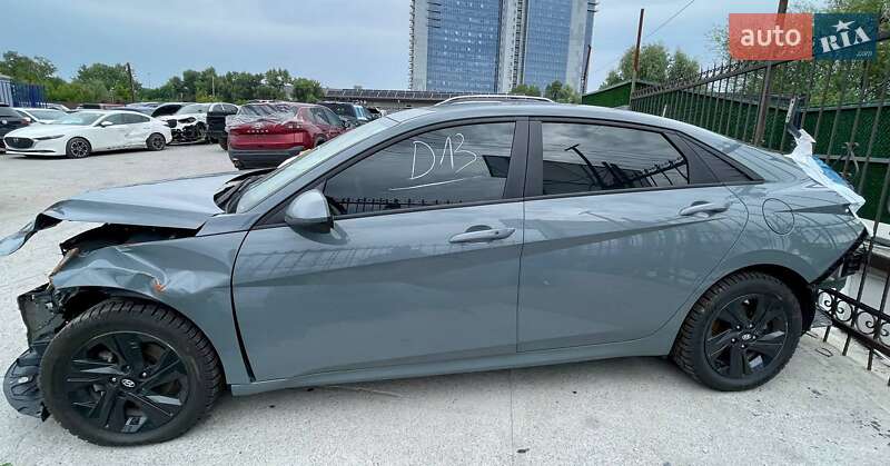 Седан Hyundai Elantra 2022 в Киеве