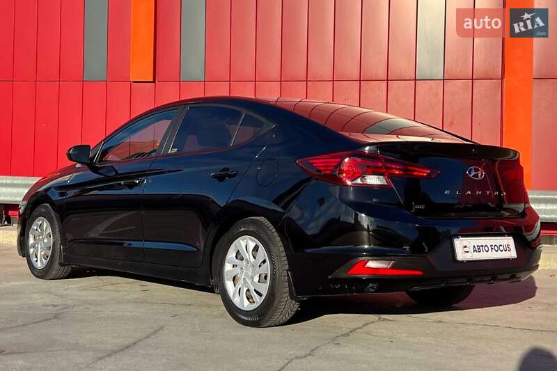 Седан Hyundai Elantra 2019 в Киеве фото 5 Седан Hyundai Elantra 2019 в Киеве