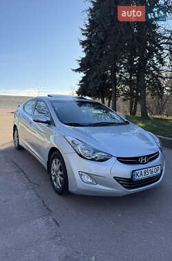Седан Hyundai Elantra 2012 в Житомире